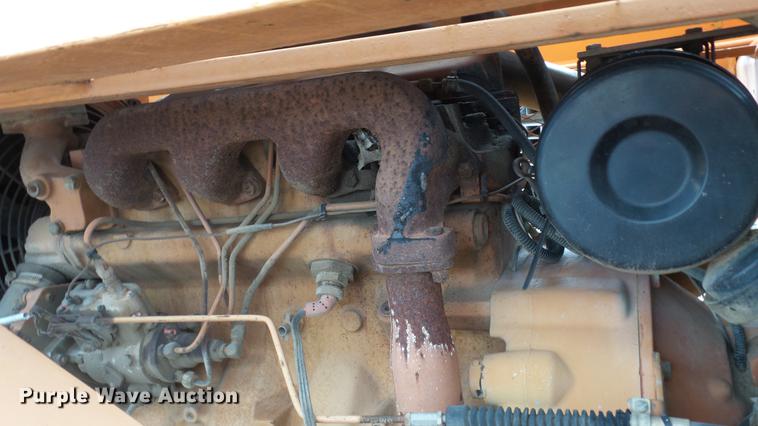 image for item AM9121 Lull 644 telehandler