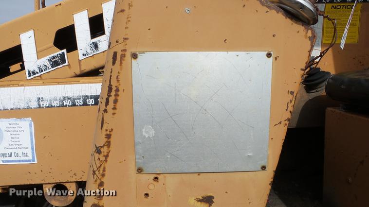 image for item AM9121 Lull 644 telehandler