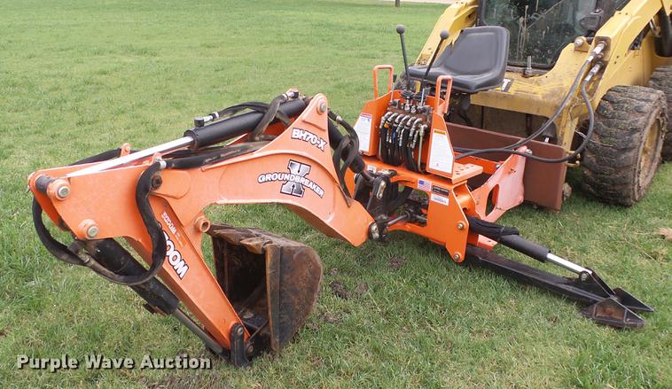 image for item AM9129 Woods BH70X-1 backhoe attachment