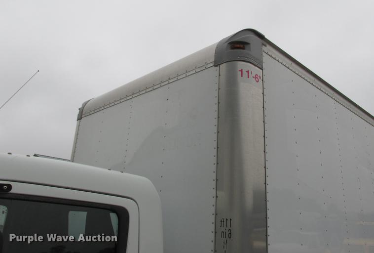 image for item DA8295 2013 Mitsubishi Fuso FE160 box truck