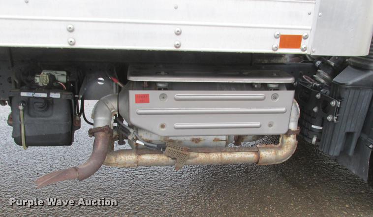 image for item DA8295 2013 Mitsubishi Fuso FE160 box truck