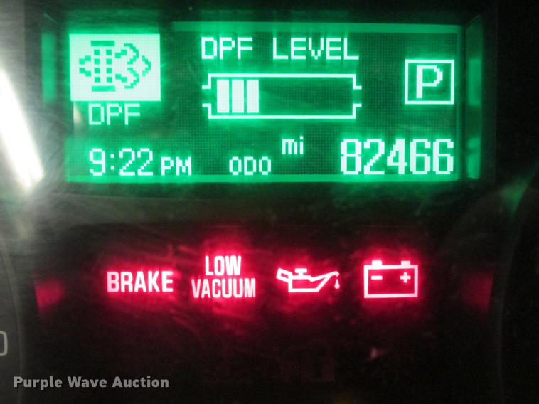 image for item DA8295 2013 Mitsubishi Fuso FE160 box truck