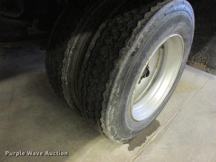 image for item DA8295 2013 Mitsubishi Fuso FE160 box truck