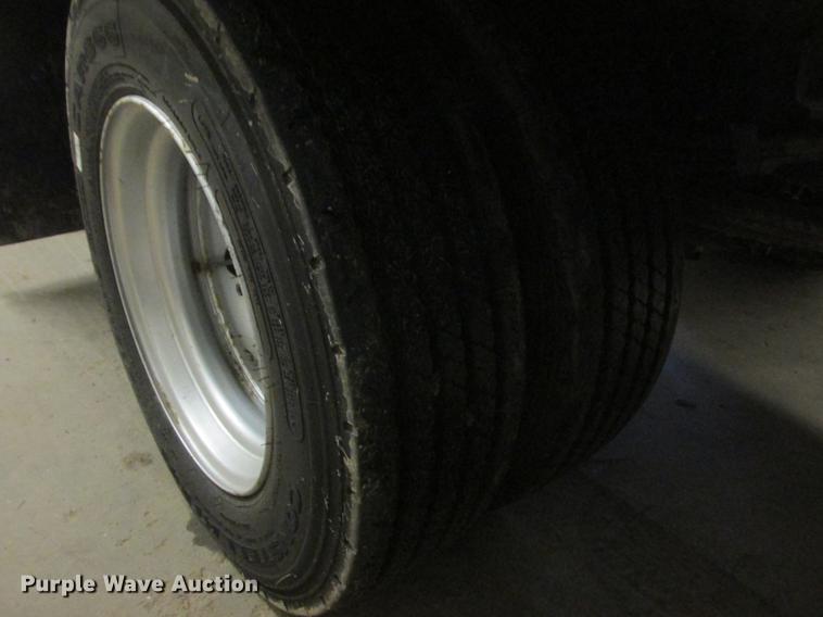 image for item DA8295 2013 Mitsubishi Fuso FE160 box truck