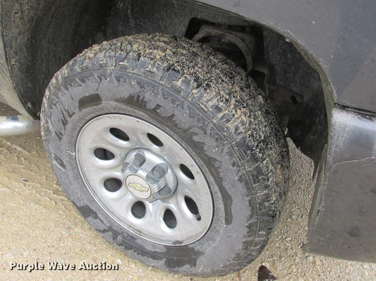 image for item DA8296 2011 Chevrolet Silverado 1500 Ext. Cab pickup truck