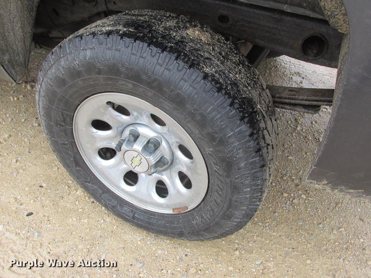 image for item DA8296 2011 Chevrolet Silverado 1500 Ext. Cab pickup truck