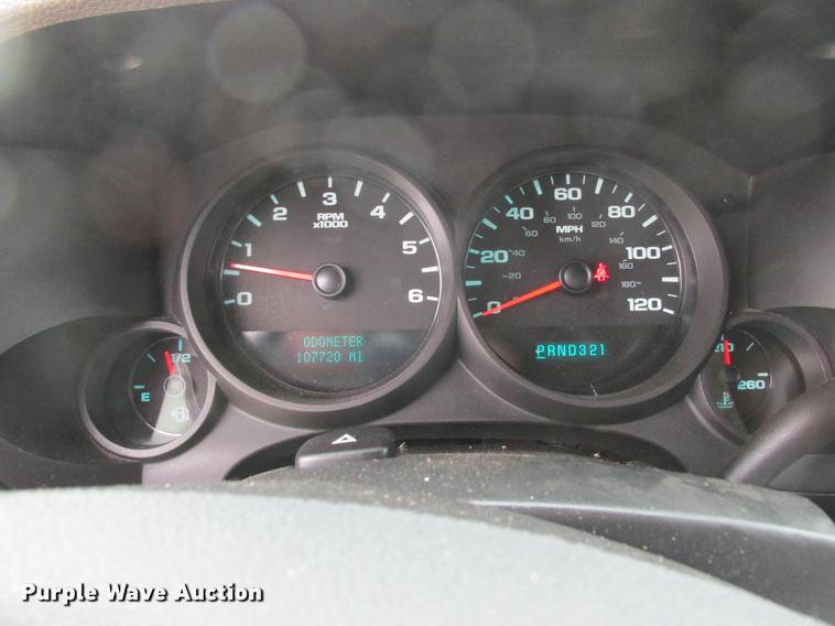 image for item DA8296 2011 Chevrolet Silverado 1500 Ext. Cab pickup truck