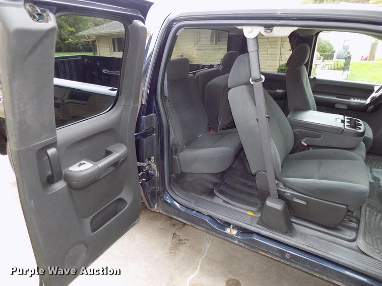 image for item DB8540 2008 Chevrolet Silverado 1500 Ext. Cab pickup truck
