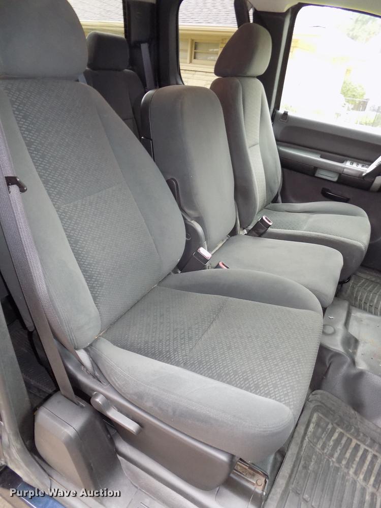 image for item DB8540 2008 Chevrolet Silverado 1500 Ext. Cab pickup truck