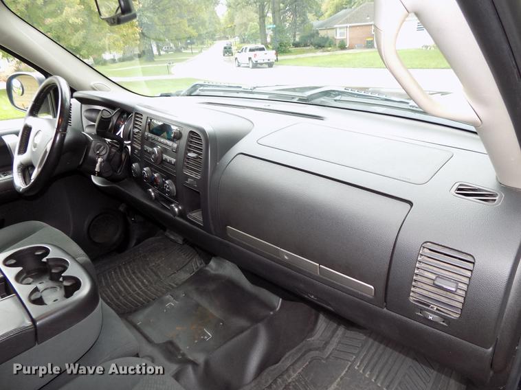 image for item DB8540 2008 Chevrolet Silverado 1500 Ext. Cab pickup truck