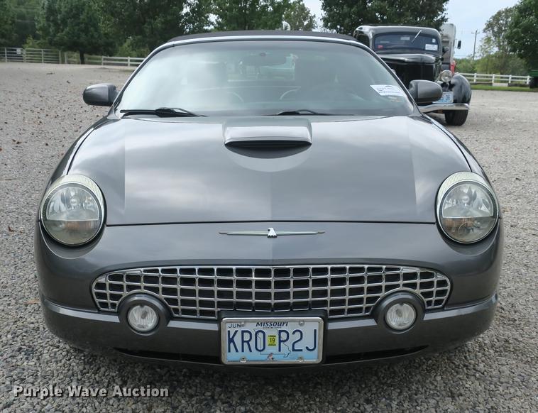 image for item DB8972 2003 Ford Thunderbird convertible