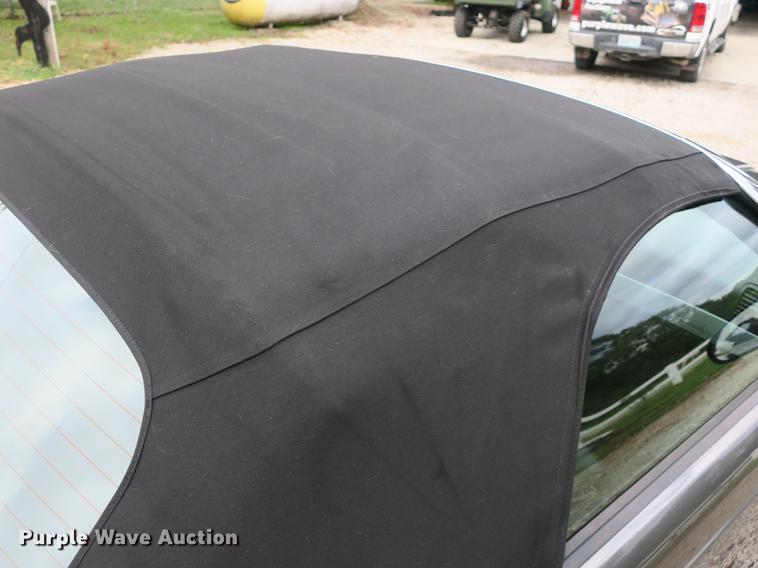 image for item DB8972 2003 Ford Thunderbird convertible