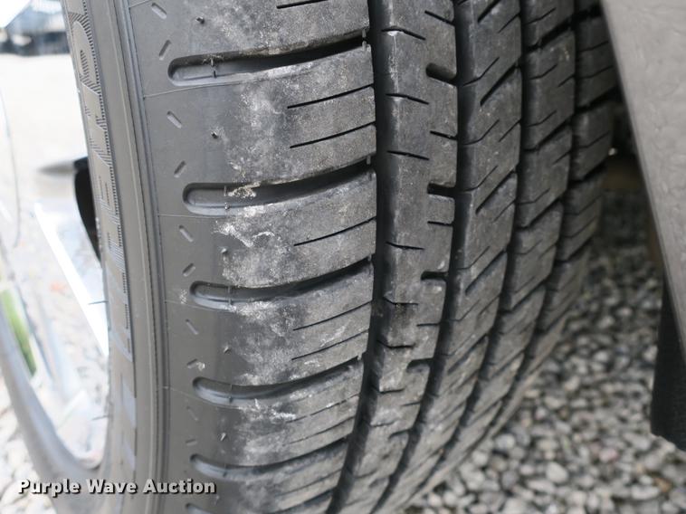 image for item DB8972 2003 Ford Thunderbird convertible