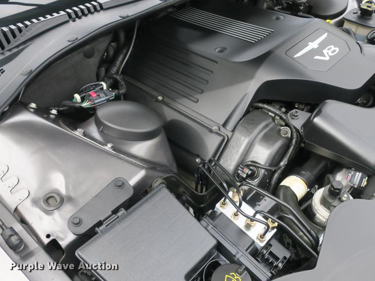 image for item DB8972 2003 Ford Thunderbird convertible