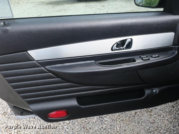 image for item DB8972 2003 Ford Thunderbird convertible