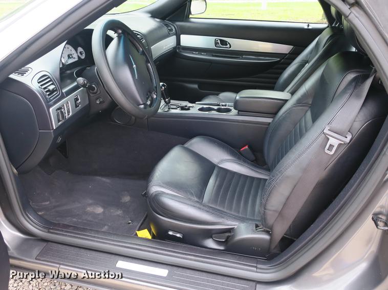 image for item DB8972 2003 Ford Thunderbird convertible