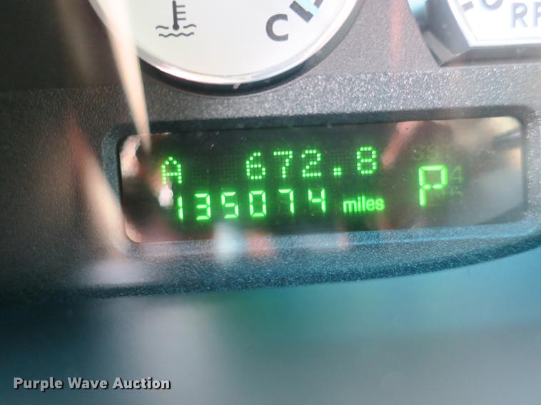 image for item DB8972 2003 Ford Thunderbird convertible