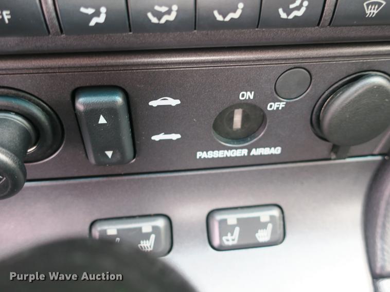 image for item DB8972 2003 Ford Thunderbird convertible