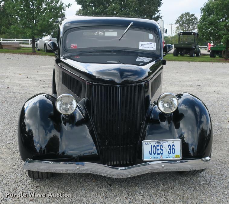 image for item DB8973 1936 Ford sedan