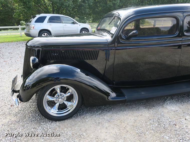 image for item DB8973 1936 Ford sedan