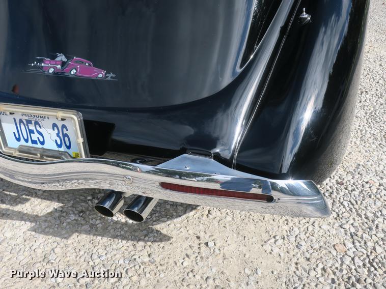 image for item DB8973 1936 Ford sedan