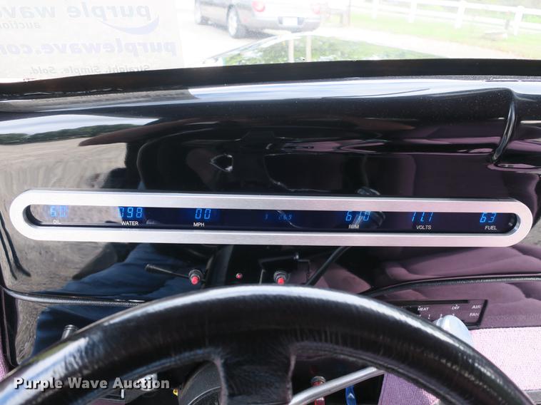 image for item DB8973 1936 Ford sedan