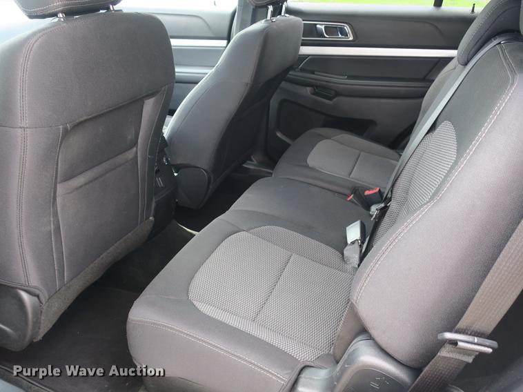 image for item DB8974 2016 Ford Explorer XLT SUV