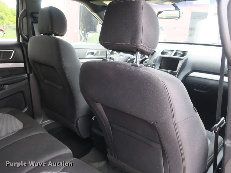 image for item DB8974 2016 Ford Explorer XLT SUV