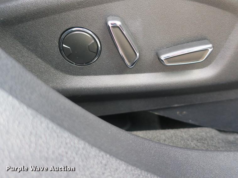 image for item DB8974 2016 Ford Explorer XLT SUV