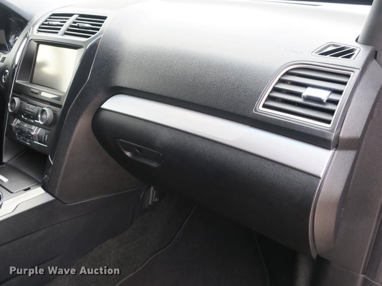 image for item DB8974 2016 Ford Explorer XLT SUV