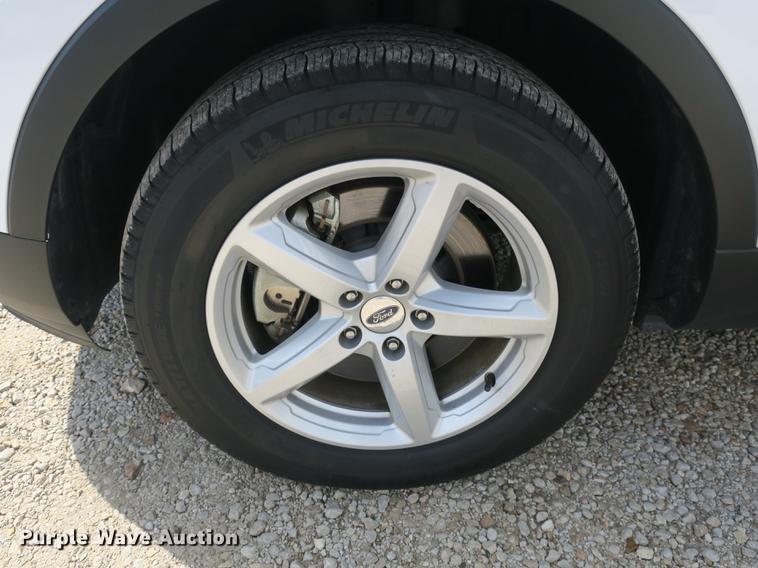 image for item DB8974 2016 Ford Explorer XLT SUV