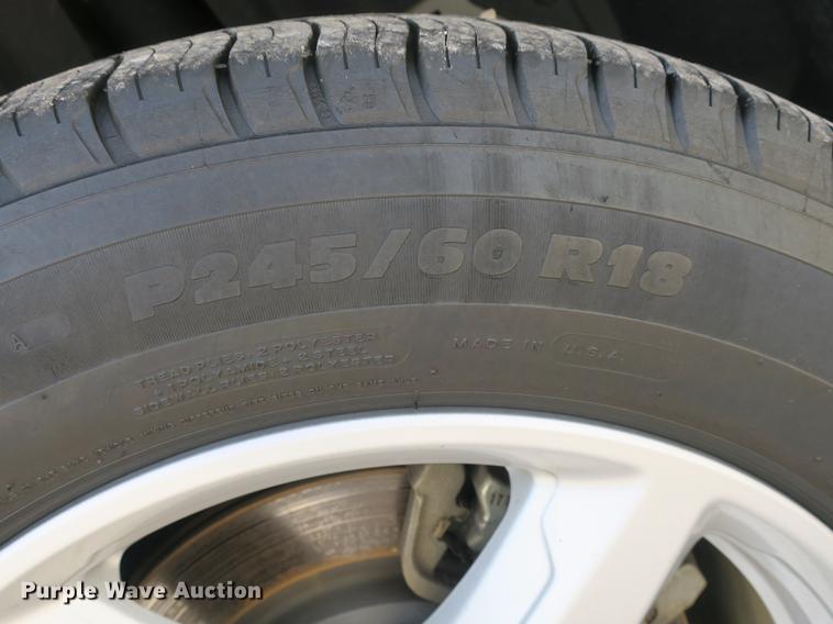 image for item DB8974 2016 Ford Explorer XLT SUV