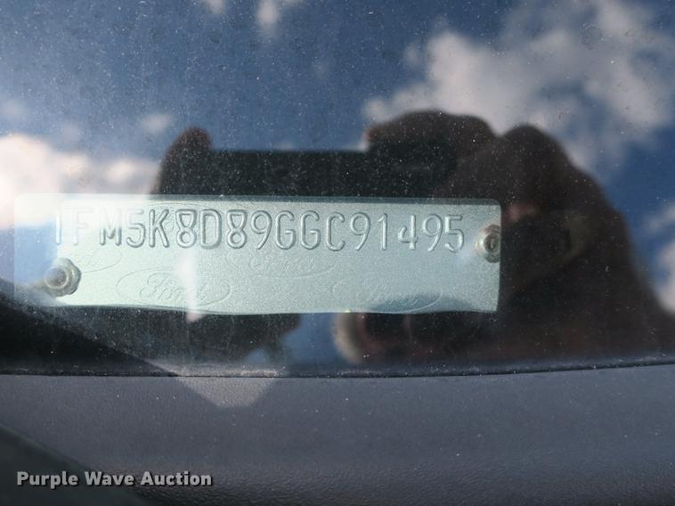 image for item DB8974 2016 Ford Explorer XLT SUV