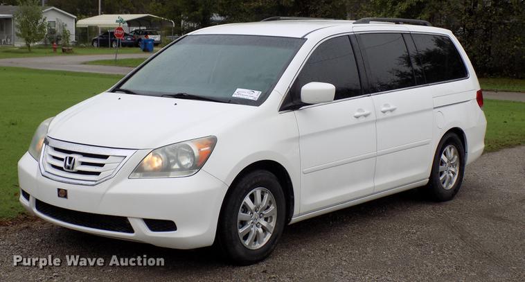 image for item DD3482 2008 Honda Odyssey van