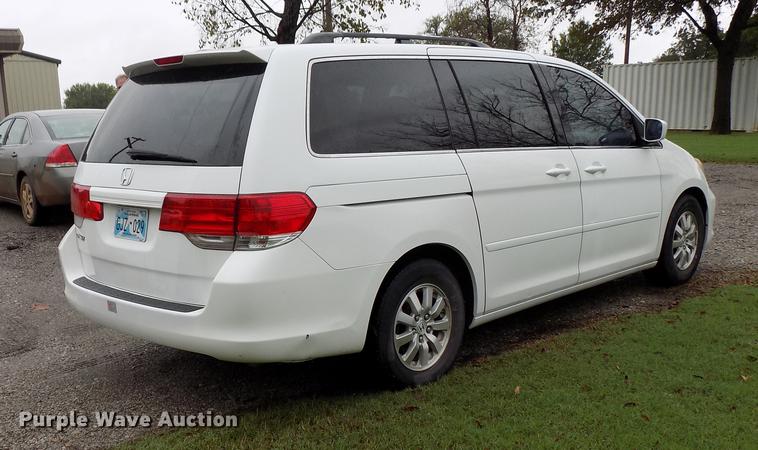 image for item DD3482 2008 Honda Odyssey van