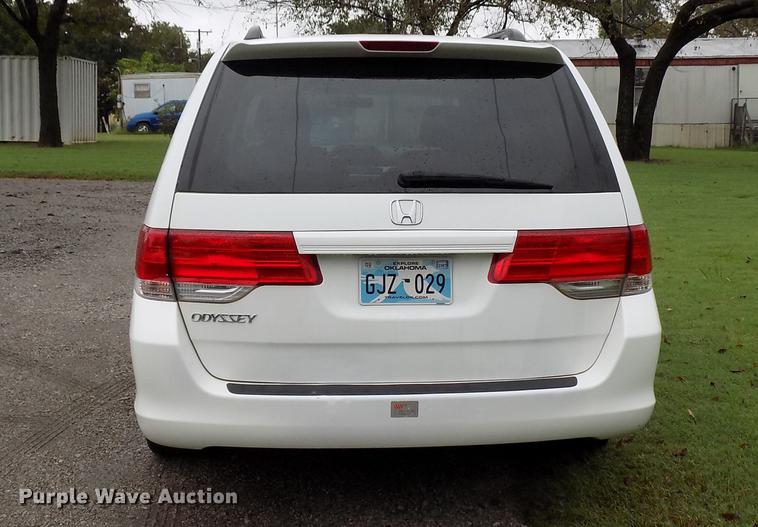 image for item DD3482 2008 Honda Odyssey van