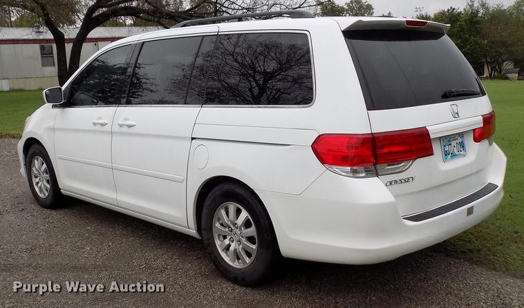 image for item DD3482 2008 Honda Odyssey van
