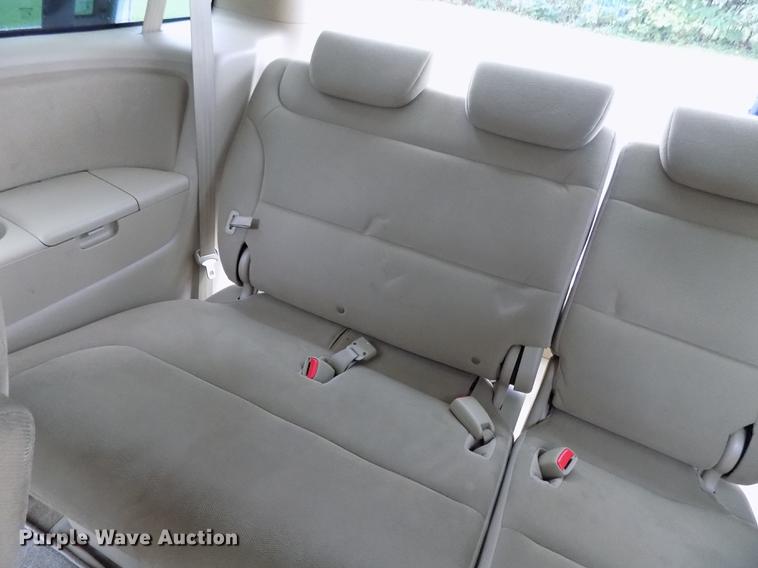 image for item DD3482 2008 Honda Odyssey van