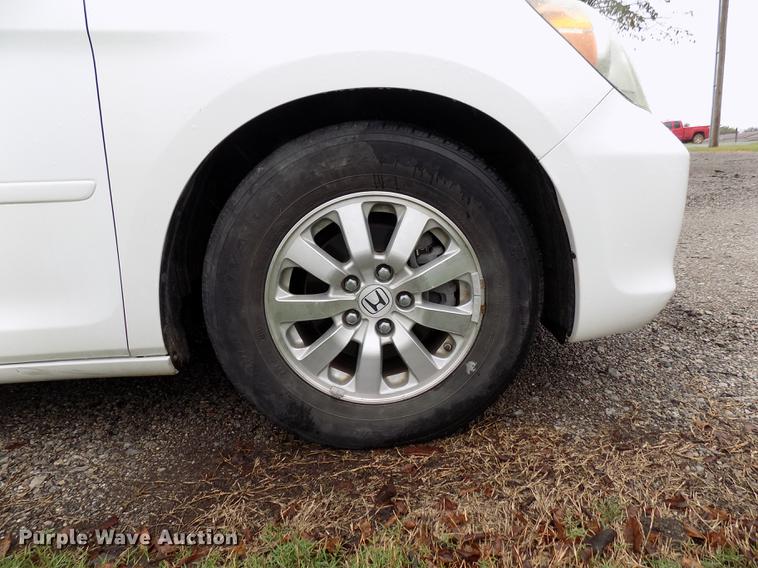 image for item DD3482 2008 Honda Odyssey van