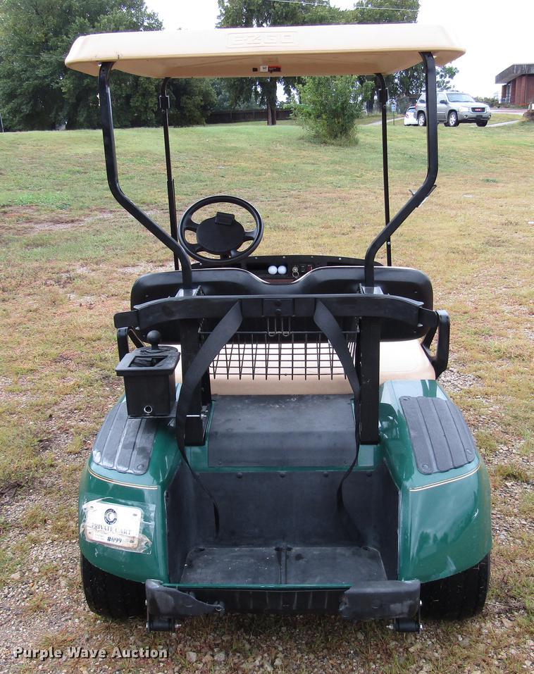 image for item DD3695 2001 EZ GO TXT golf cart