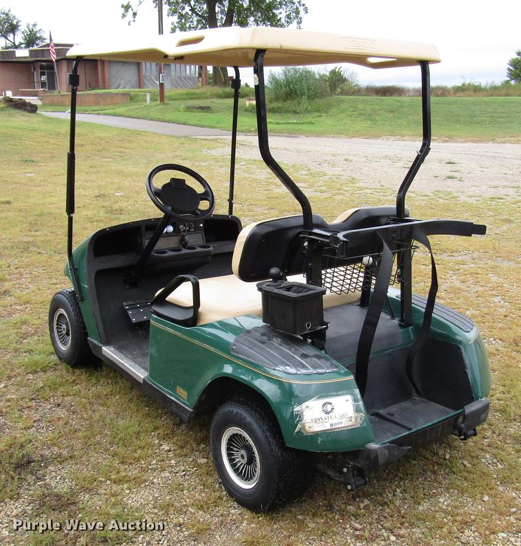 image for item DD3695 2001 EZ GO TXT golf cart