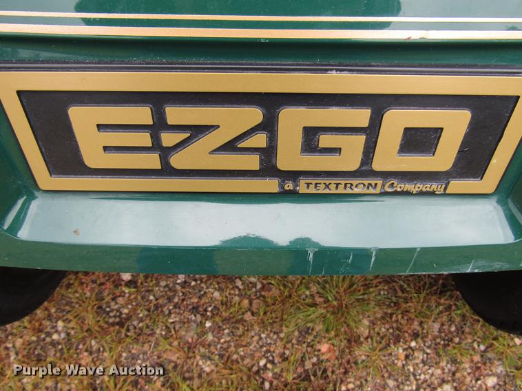 image for item DD3695 2001 EZ GO TXT golf cart