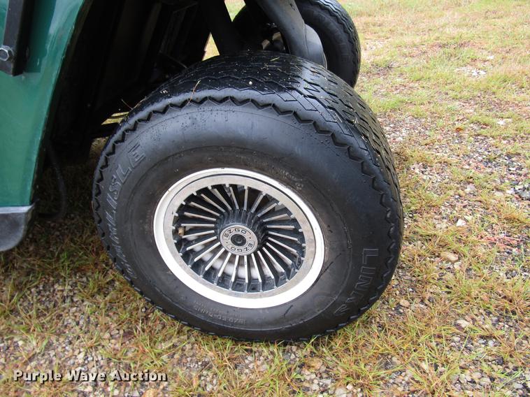 image for item DD3695 2001 EZ GO TXT golf cart