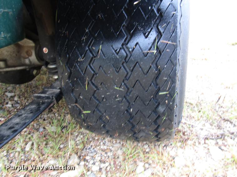 image for item DD3695 2001 EZ GO TXT golf cart