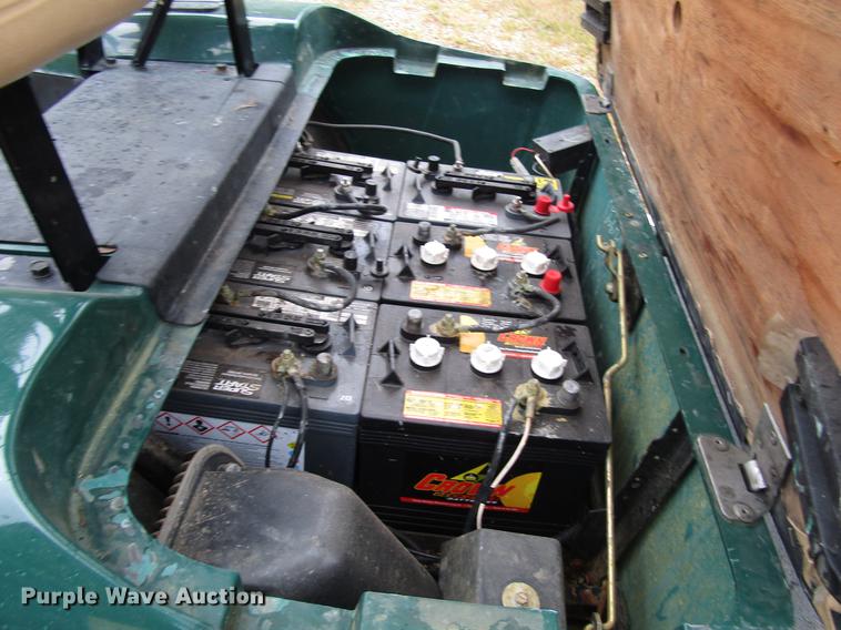 image for item DD3696 2002 EZ GO TXT golf cart