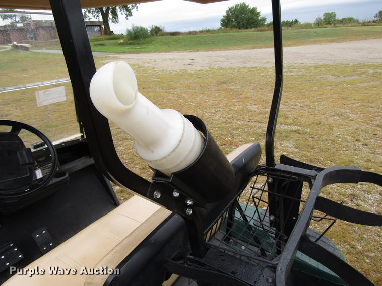 image for item DD3696 2002 EZ GO TXT golf cart
