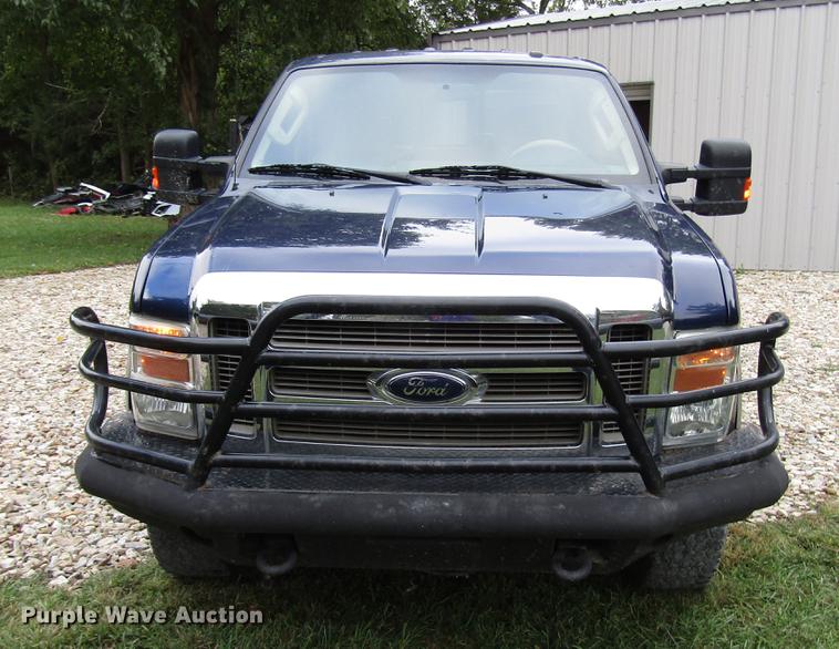 image for item DD3699 2010 Ford F250 Super Duty Crew Cab pickup truck
