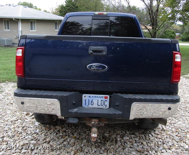 image for item DD3699 2010 Ford F250 Super Duty Crew Cab pickup truck