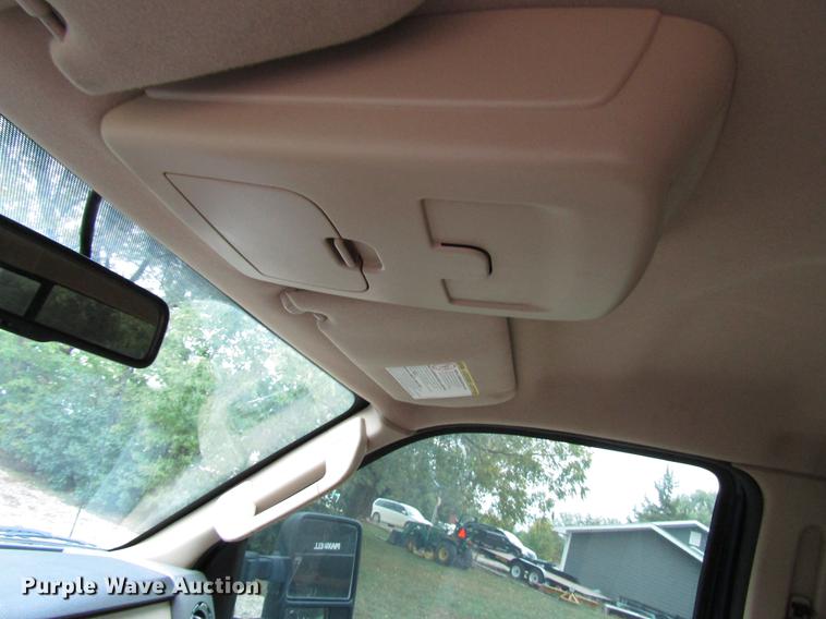 image for item DD3699 2010 Ford F250 Super Duty Crew Cab pickup truck