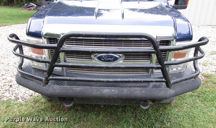 image for item DD3699 2010 Ford F250 Super Duty Crew Cab pickup truck